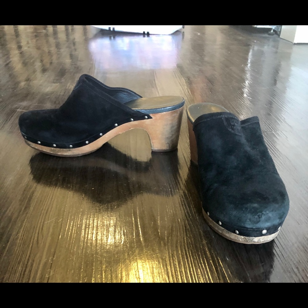 UGG GRETTA Clogs